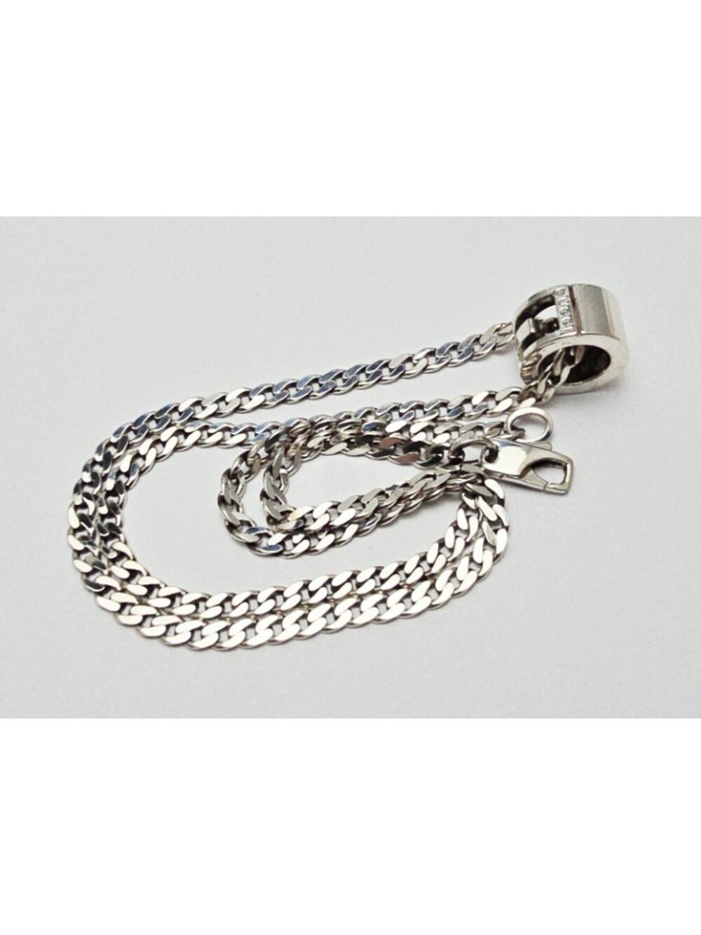 Gucci G Cut Out Round Circle Sterling Silver Charm Pendant Curb Chain Necklace - Picture 7 of 16